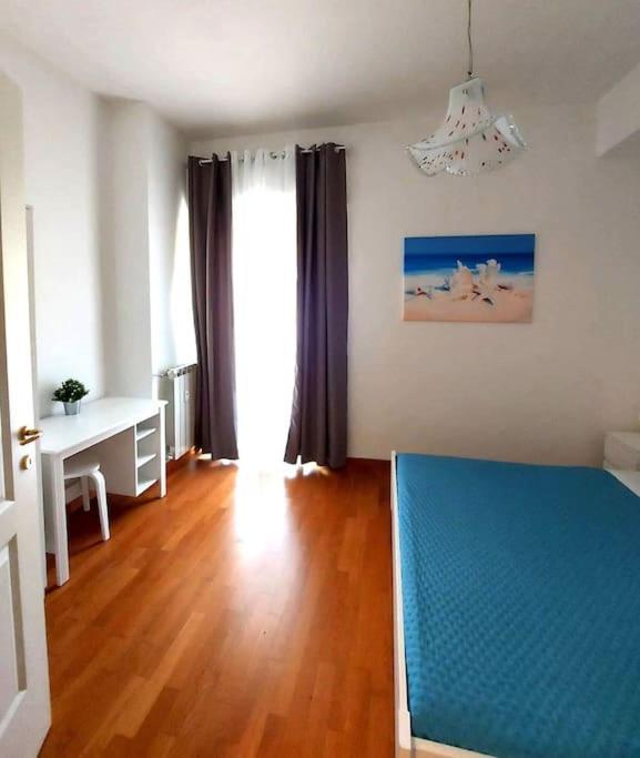 Elegante Appartamento La Spezia Centro Bagian luar foto