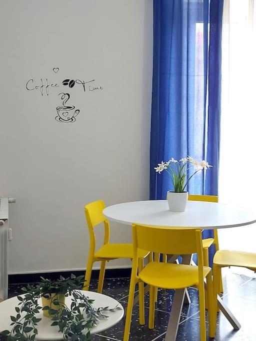 Elegante Appartamento La Spezia Centro Bagian luar foto